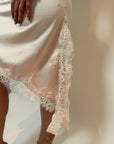 VESTIDO LENCERO CHAMPAGNE