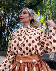BLUSA POLKA DOTS CON LAZADA