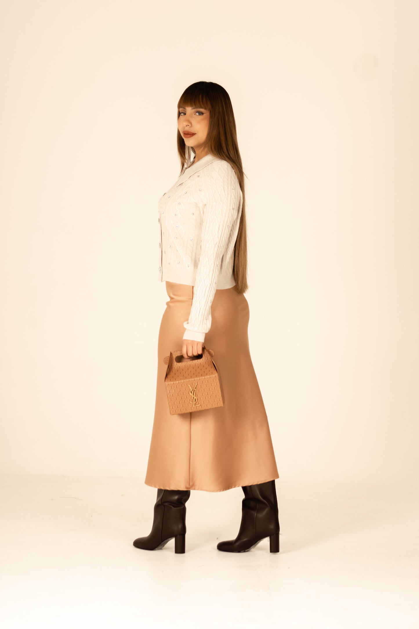FALDA SATIN
