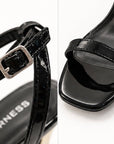 Sandalias de tacón alto — Negro
