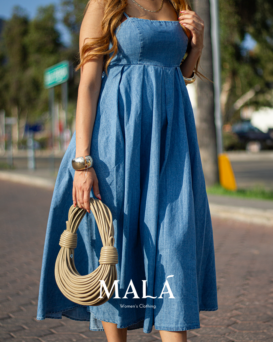 VESTIDO LISA.