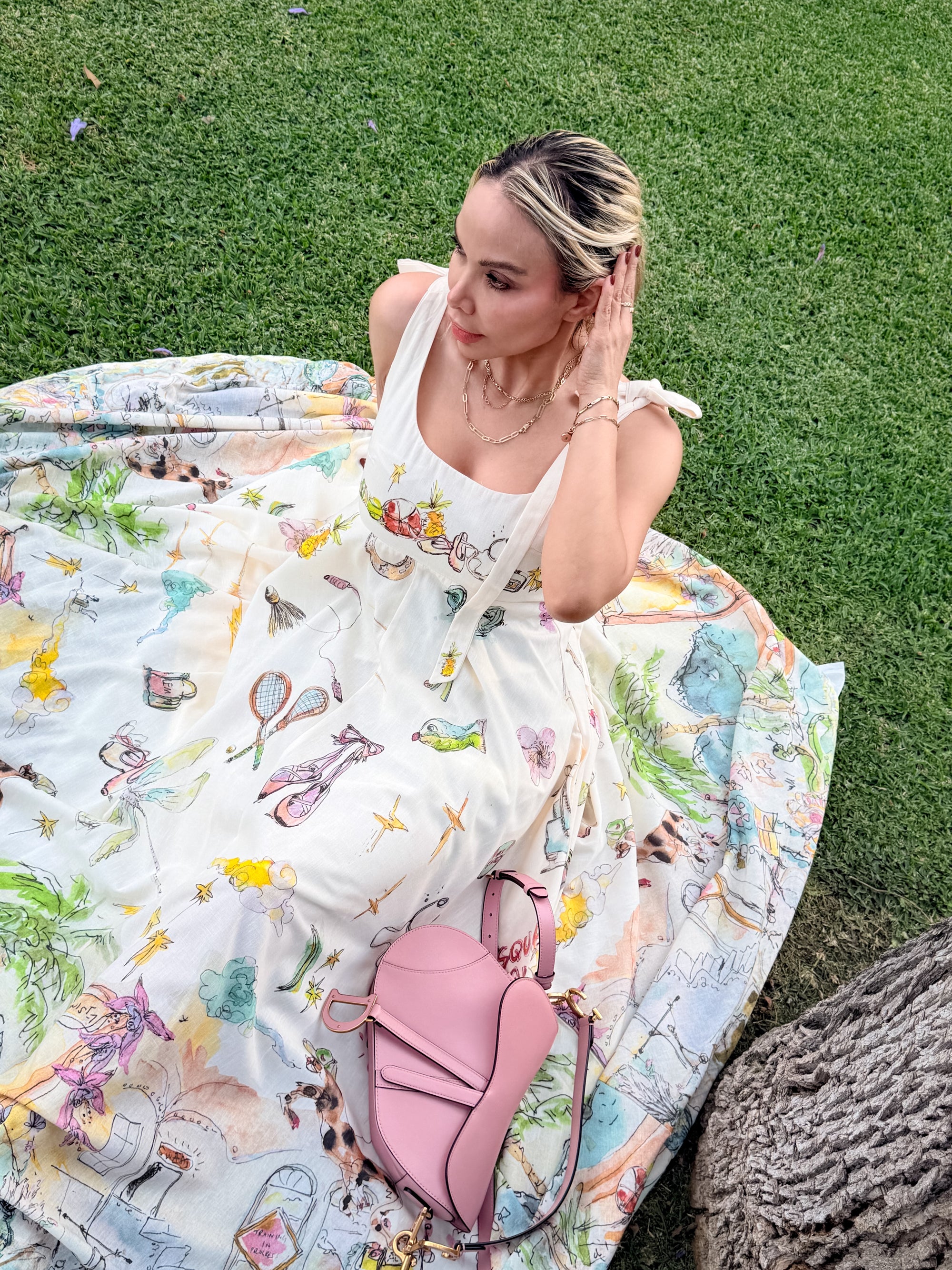 VESTIDO MAXI ESTAMPADO ILUSTRADO