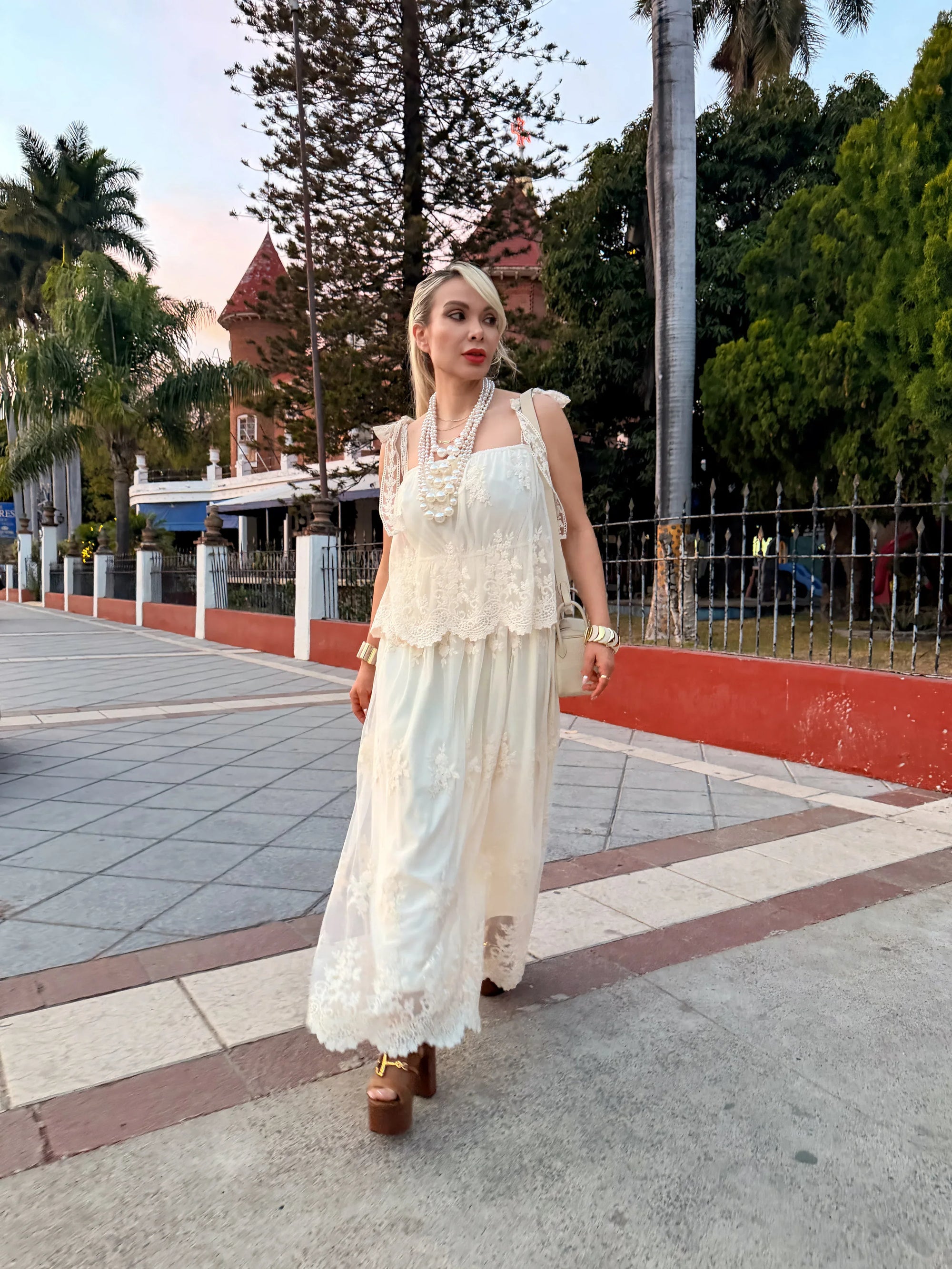 VESTIDO LOVELY