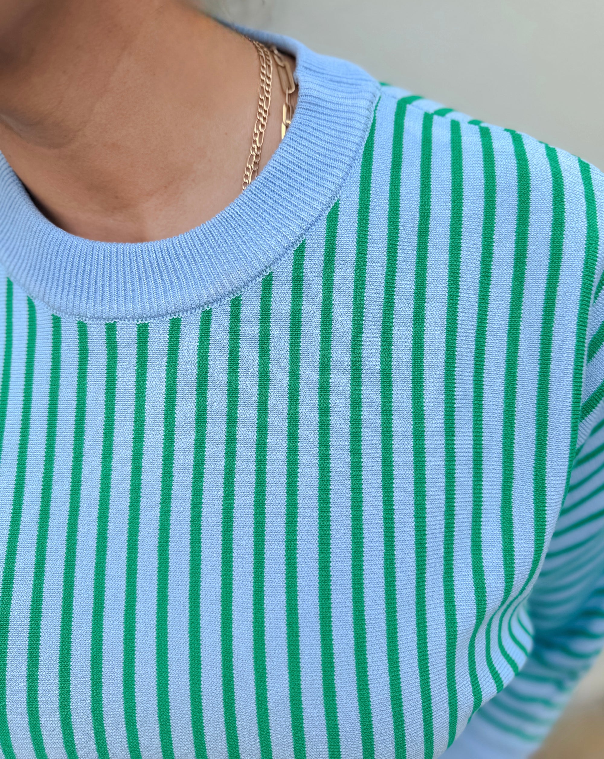 BLUSA TEJIDA