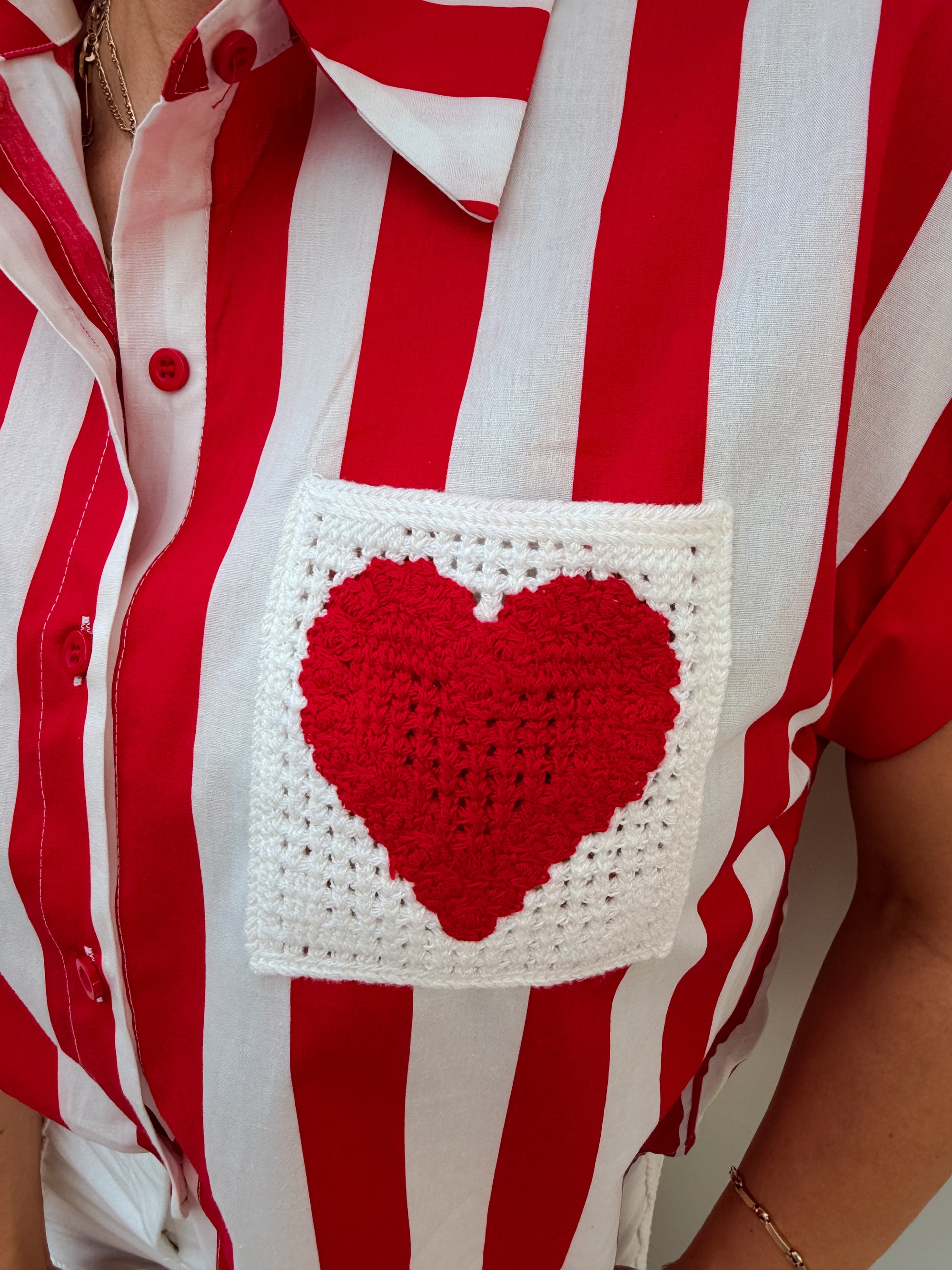 BLUSA CORAZÓN CROCHET