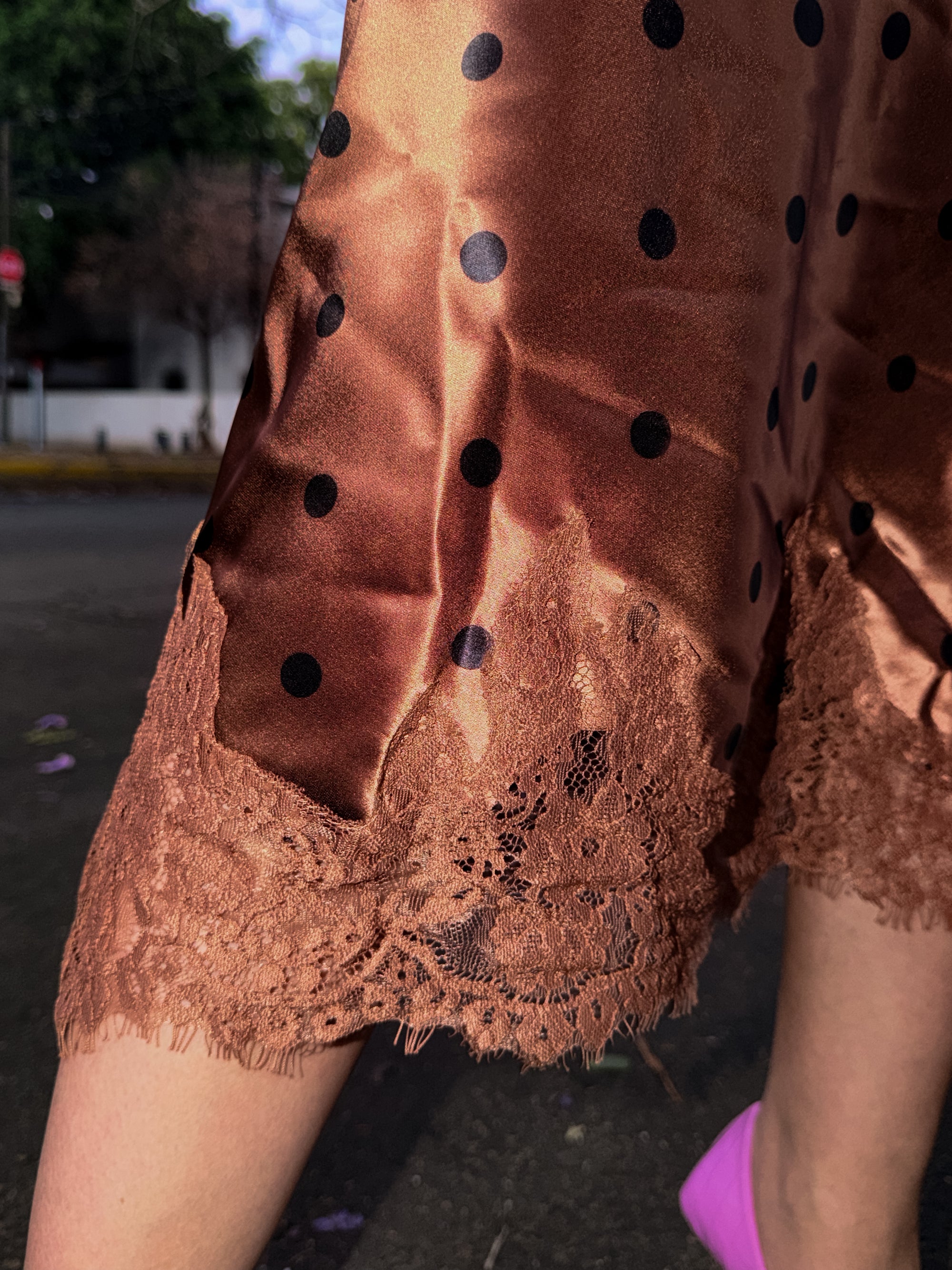 FALDA SATIN POLKA LACE