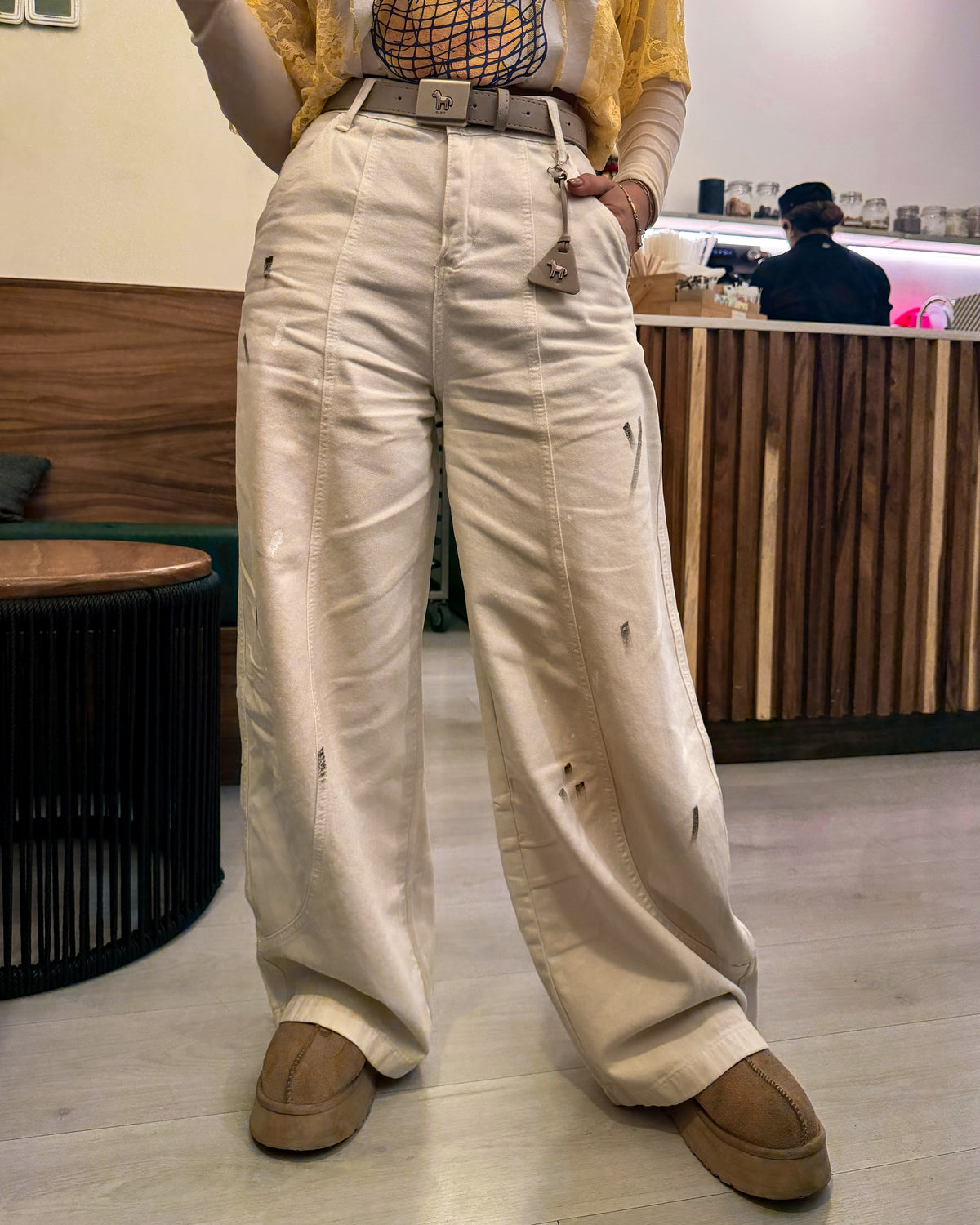 PANTALÓN DENIM ARTÍSTICO