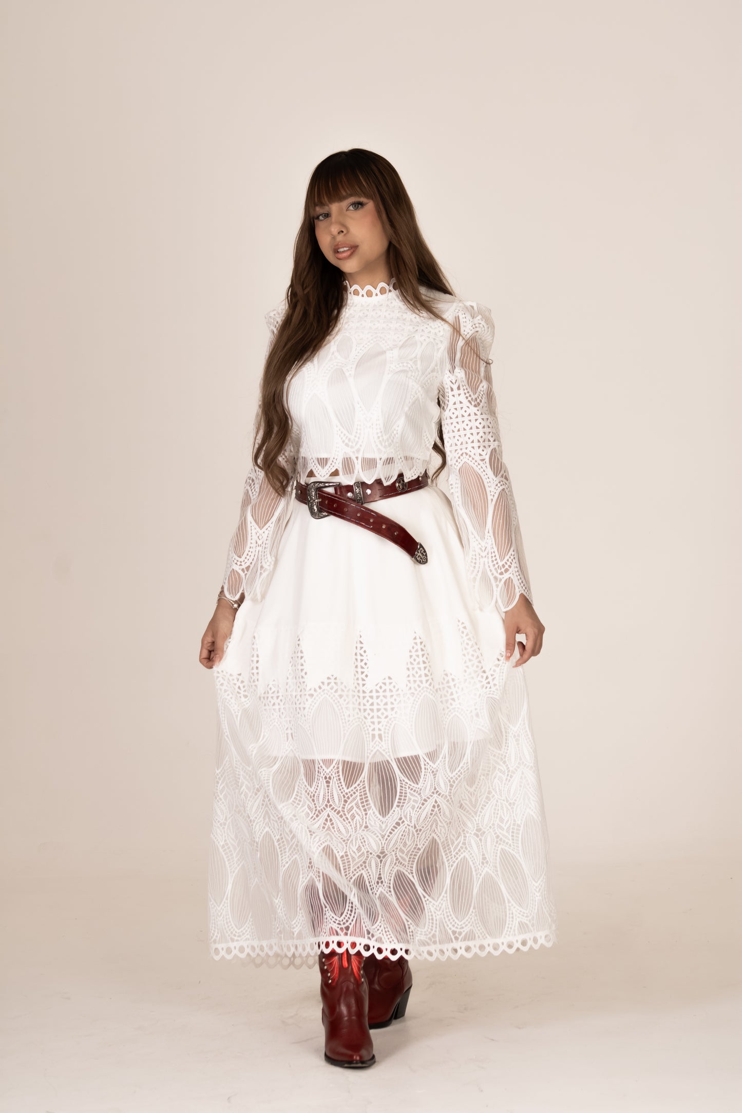SET WHITE
