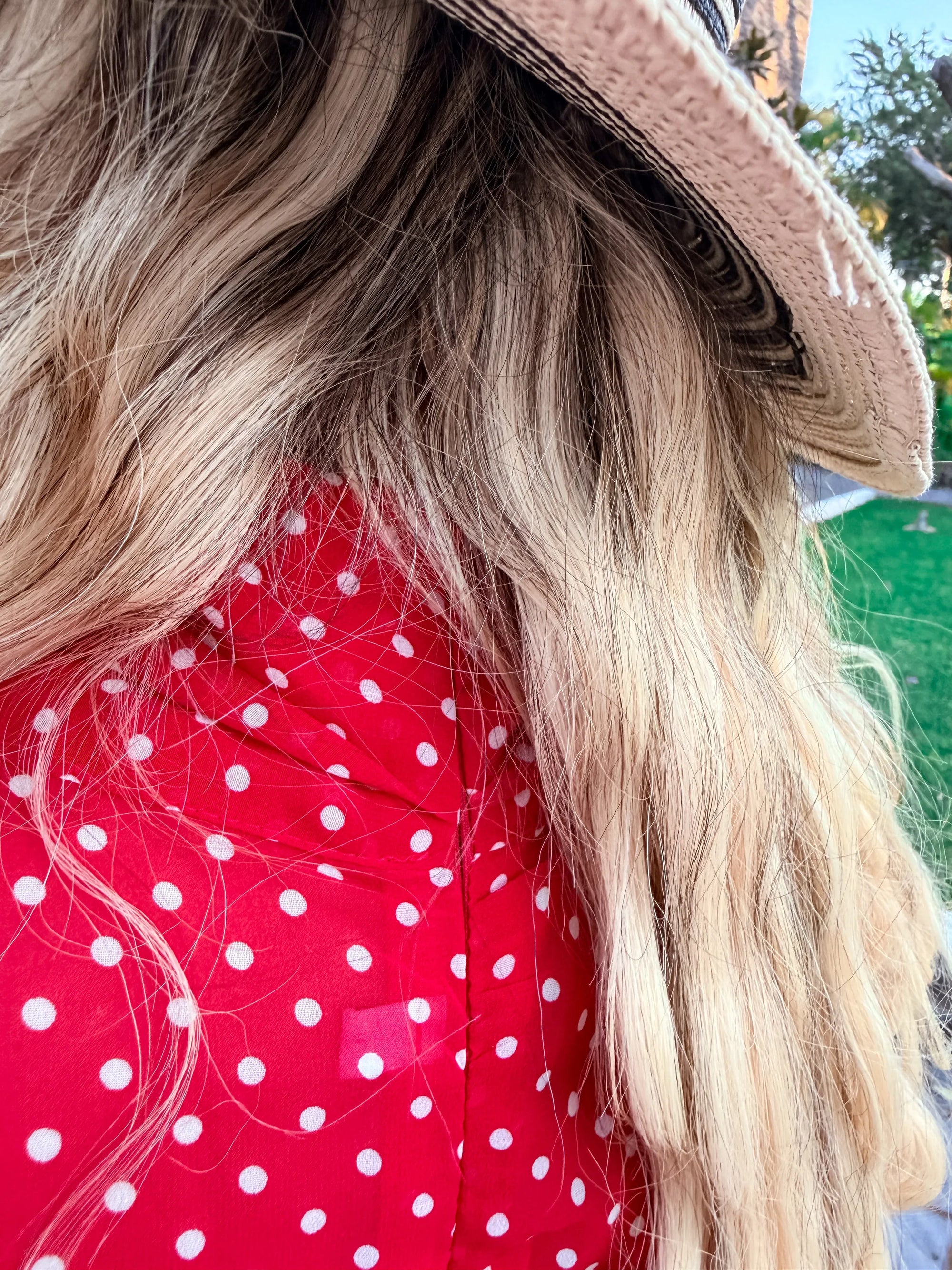 VESTIDO RED POLKA