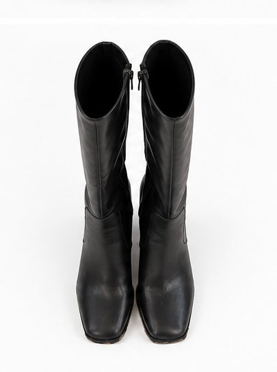 Botas altas negras de tacón