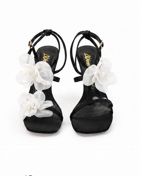 Zapatillas de malla con flores — Negro