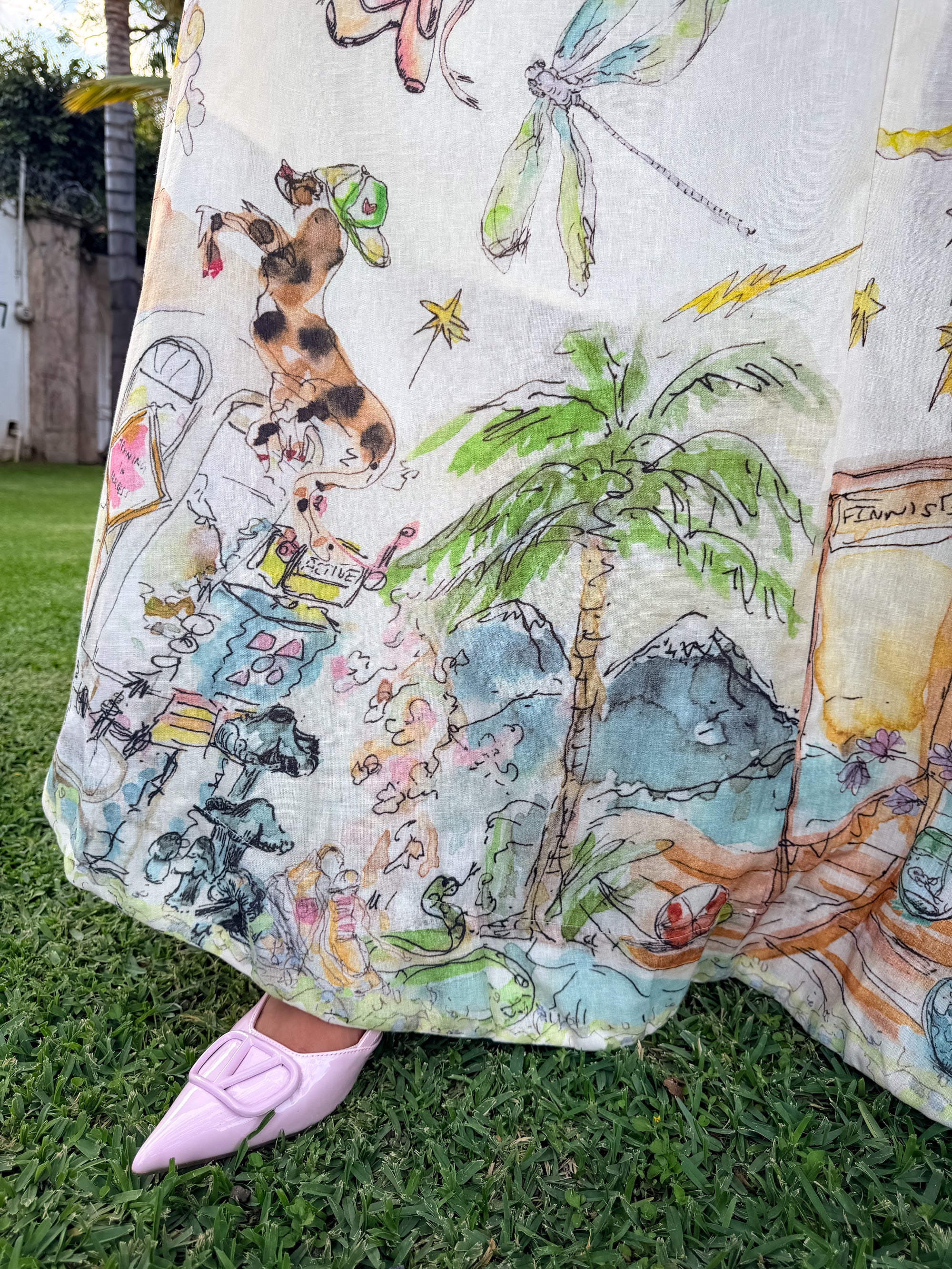 VESTIDO MAXI ESTAMPADO ILUSTRADO