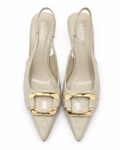 Zapatillas slingback con detalle dorado — Marfil