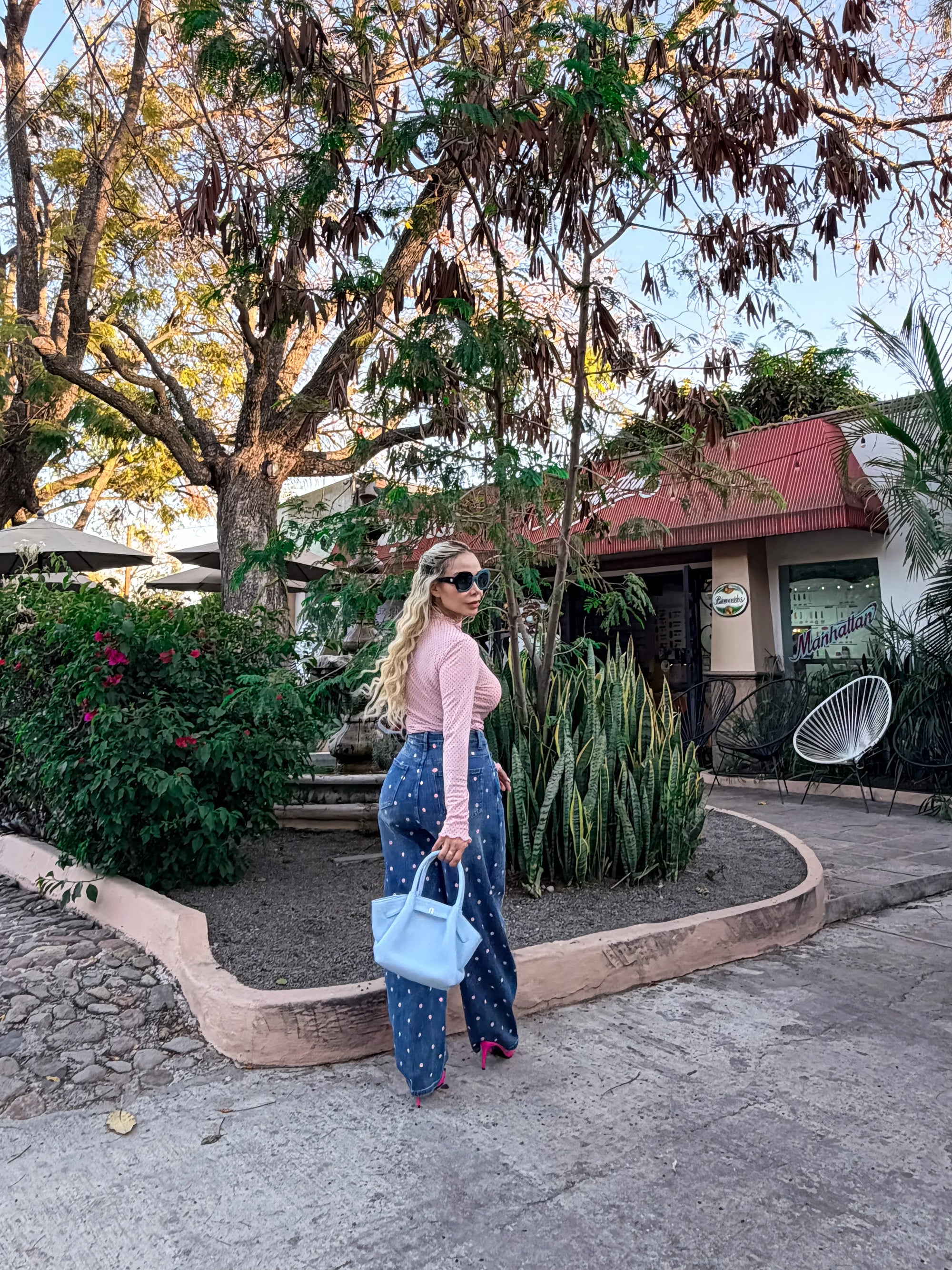 PANTALÓN DENIM DE LUNARES