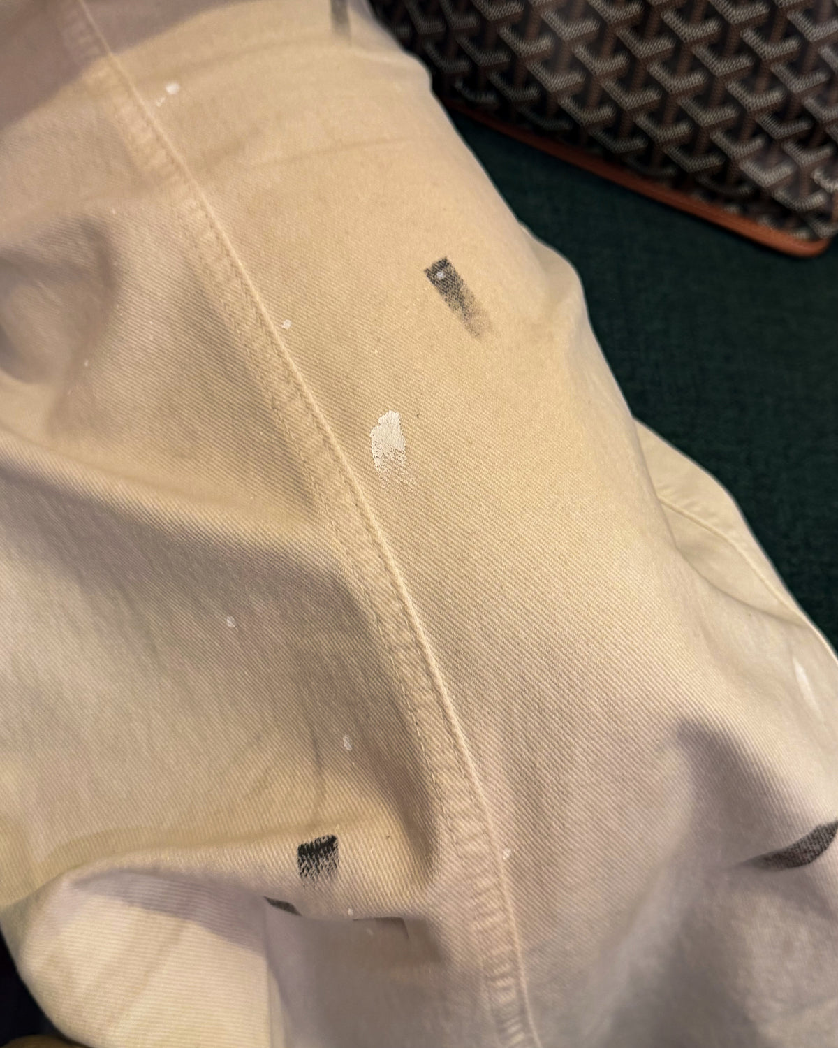 PANTALÓN DENIM ARTÍSTICO