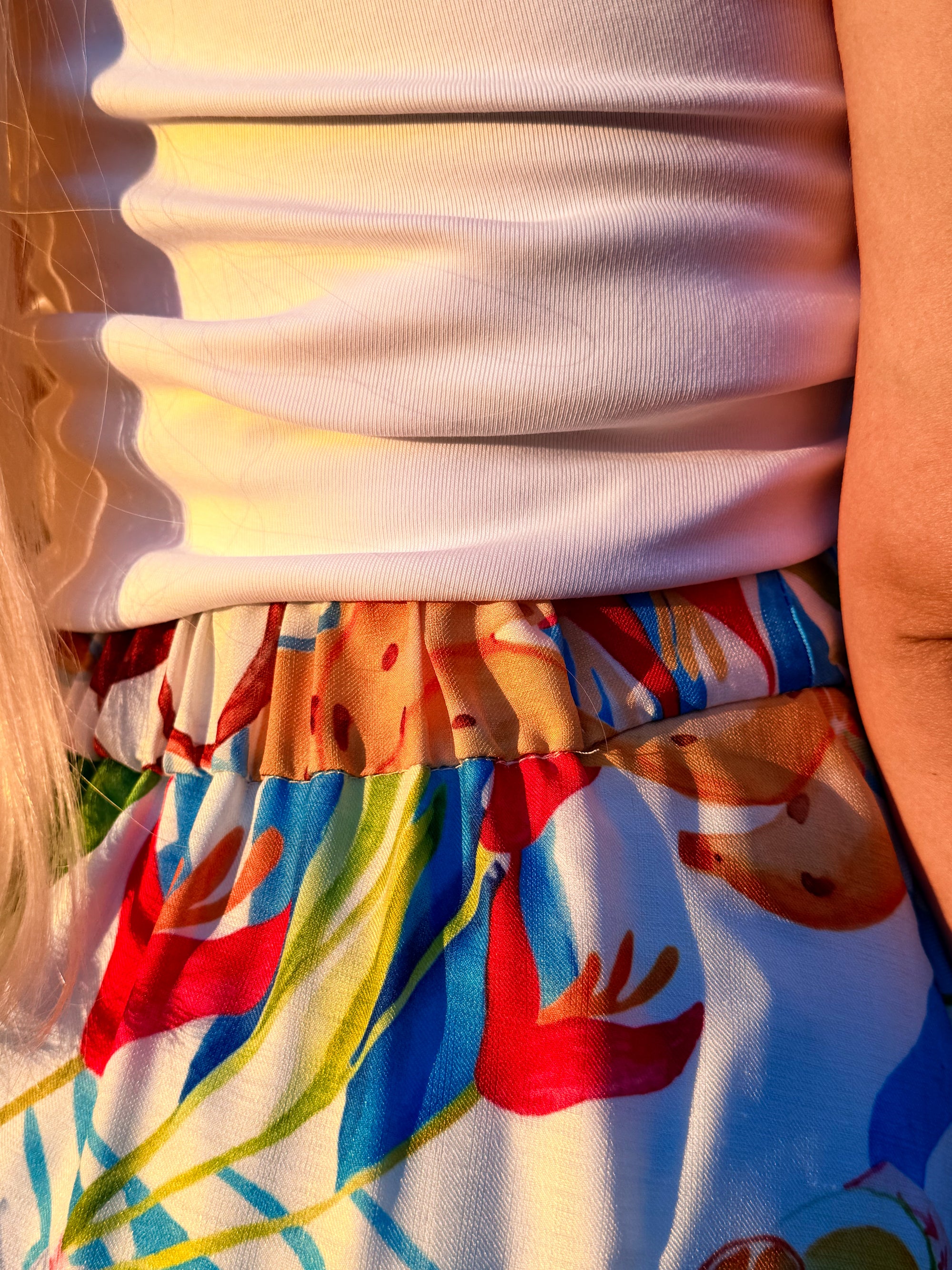 SET TROPICAL