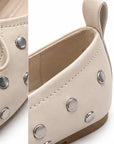 Flats con detalle metálico — Marfil