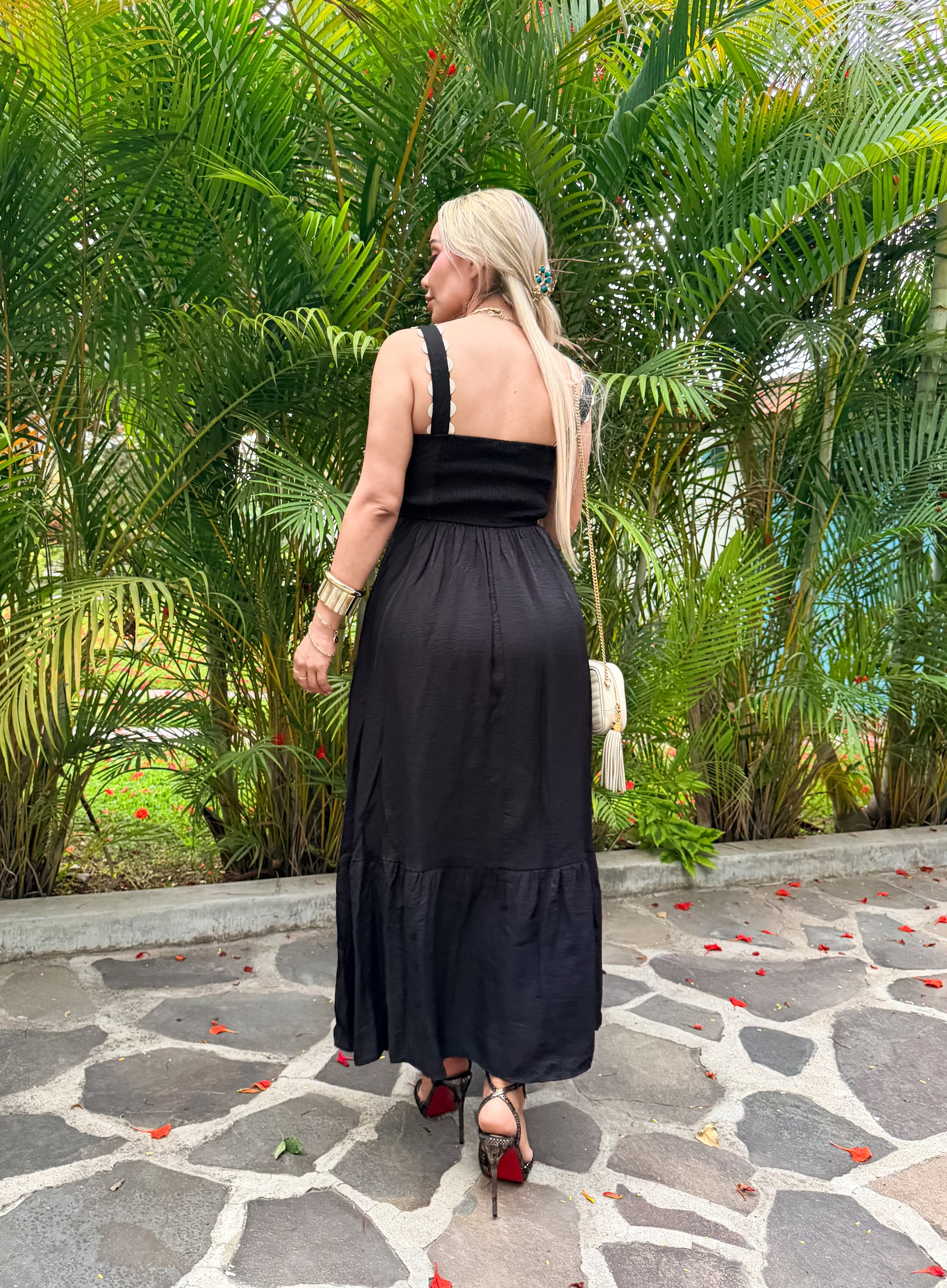 VESTIDO DOMINIQUE