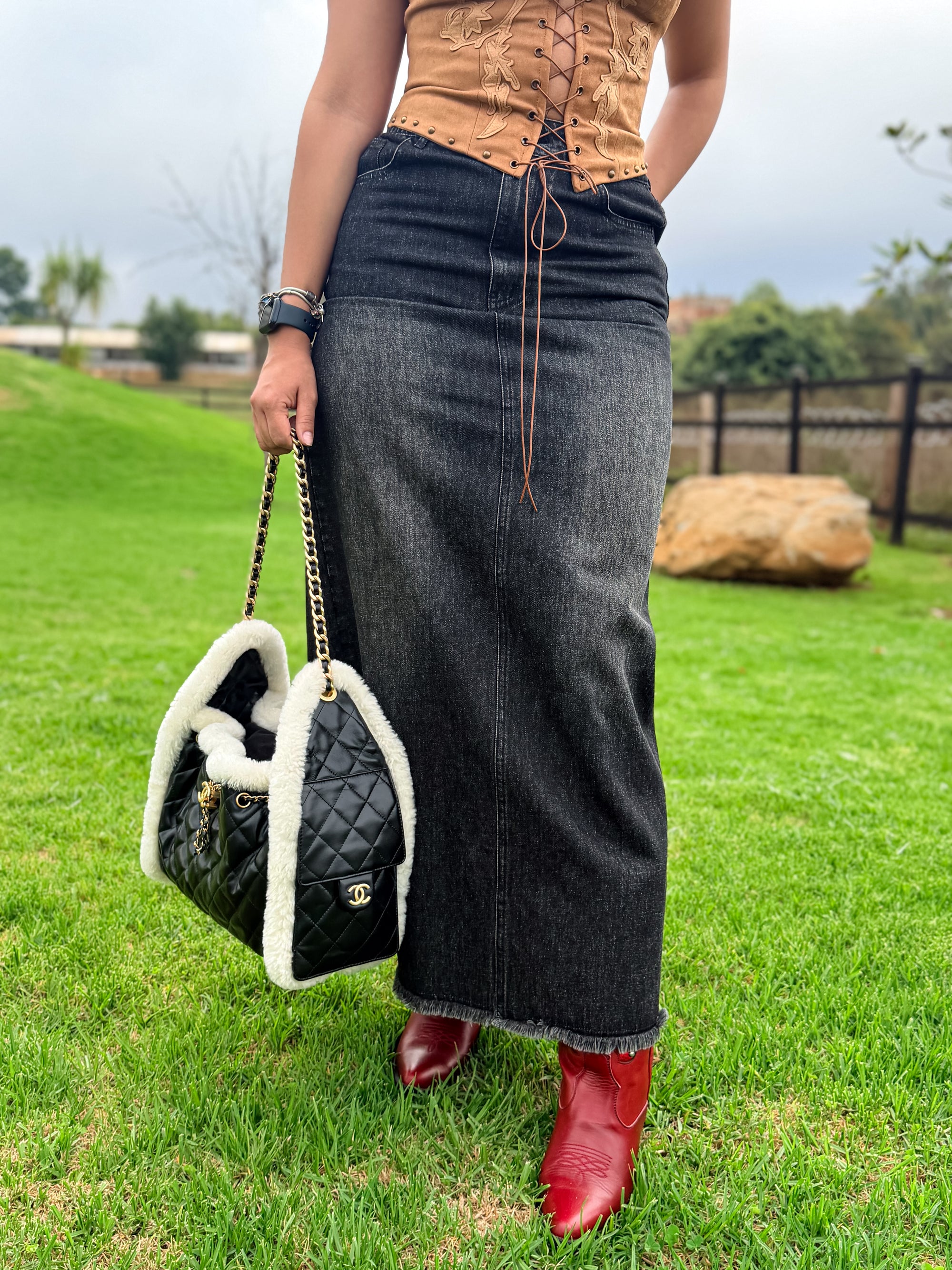 FALDA DAKOTA