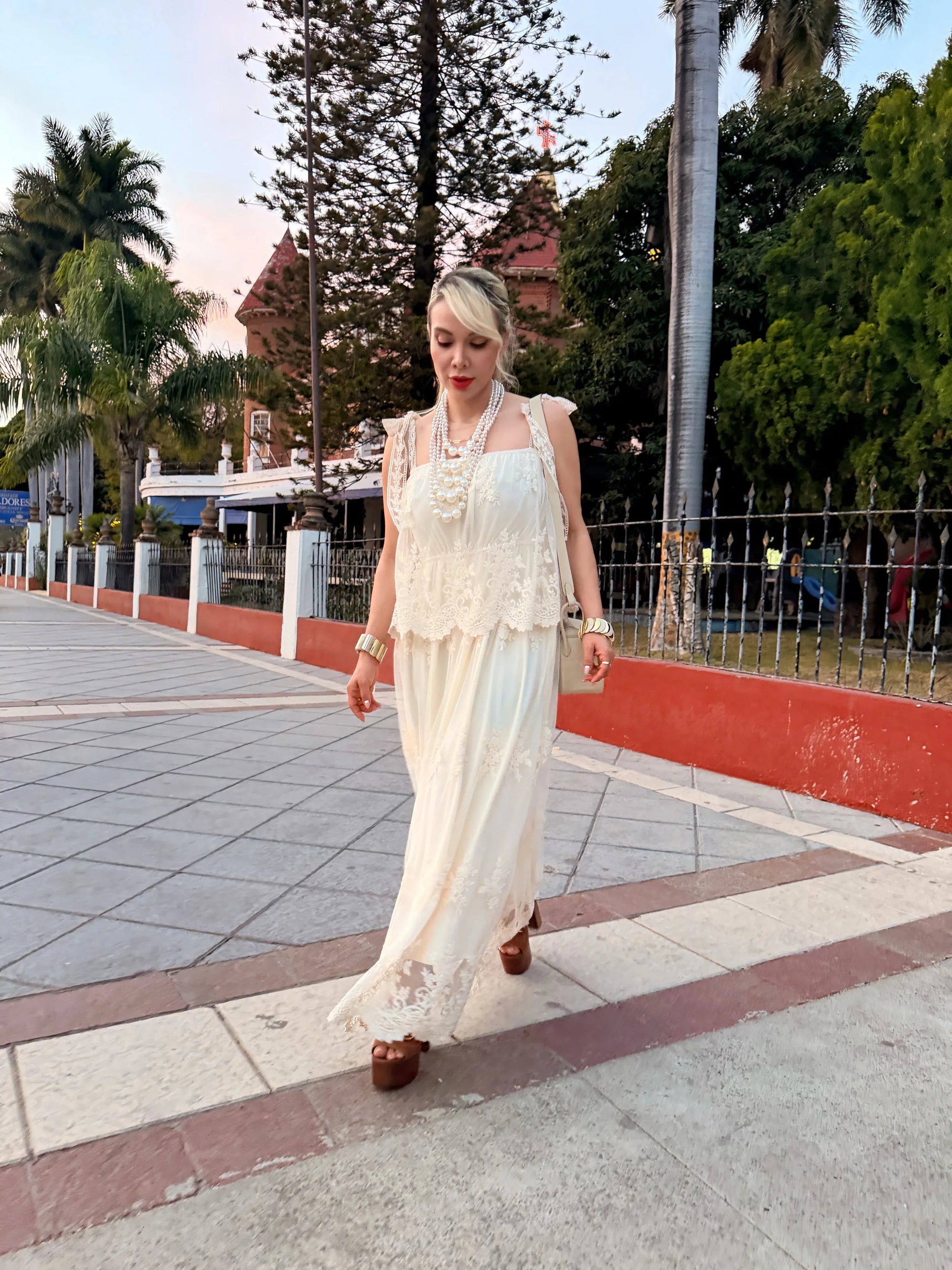VESTIDO LOVELY