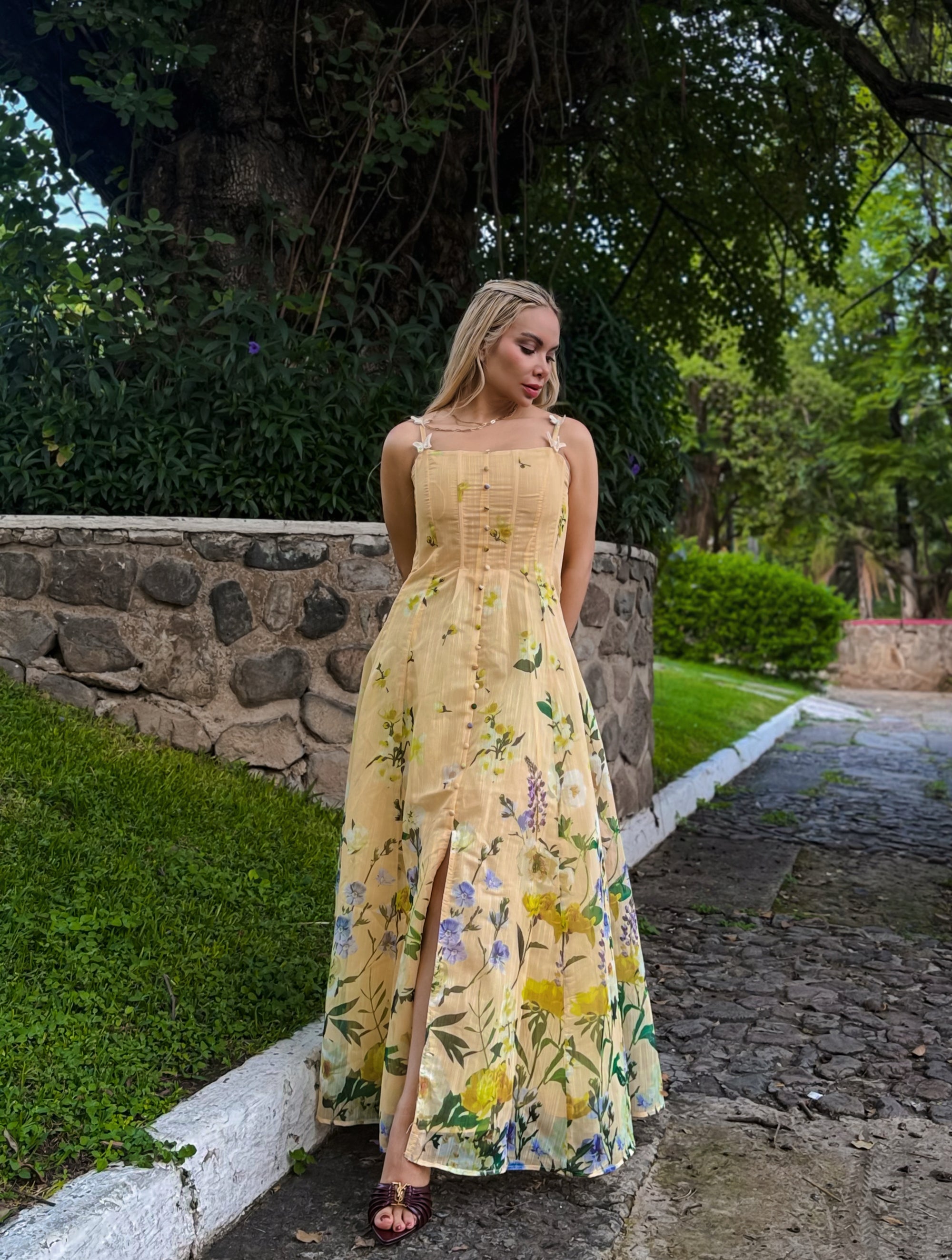 VESTIDO LAURA