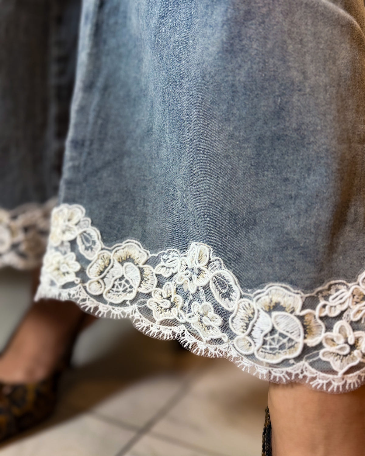 SET DE ENCAJE Y DENIM