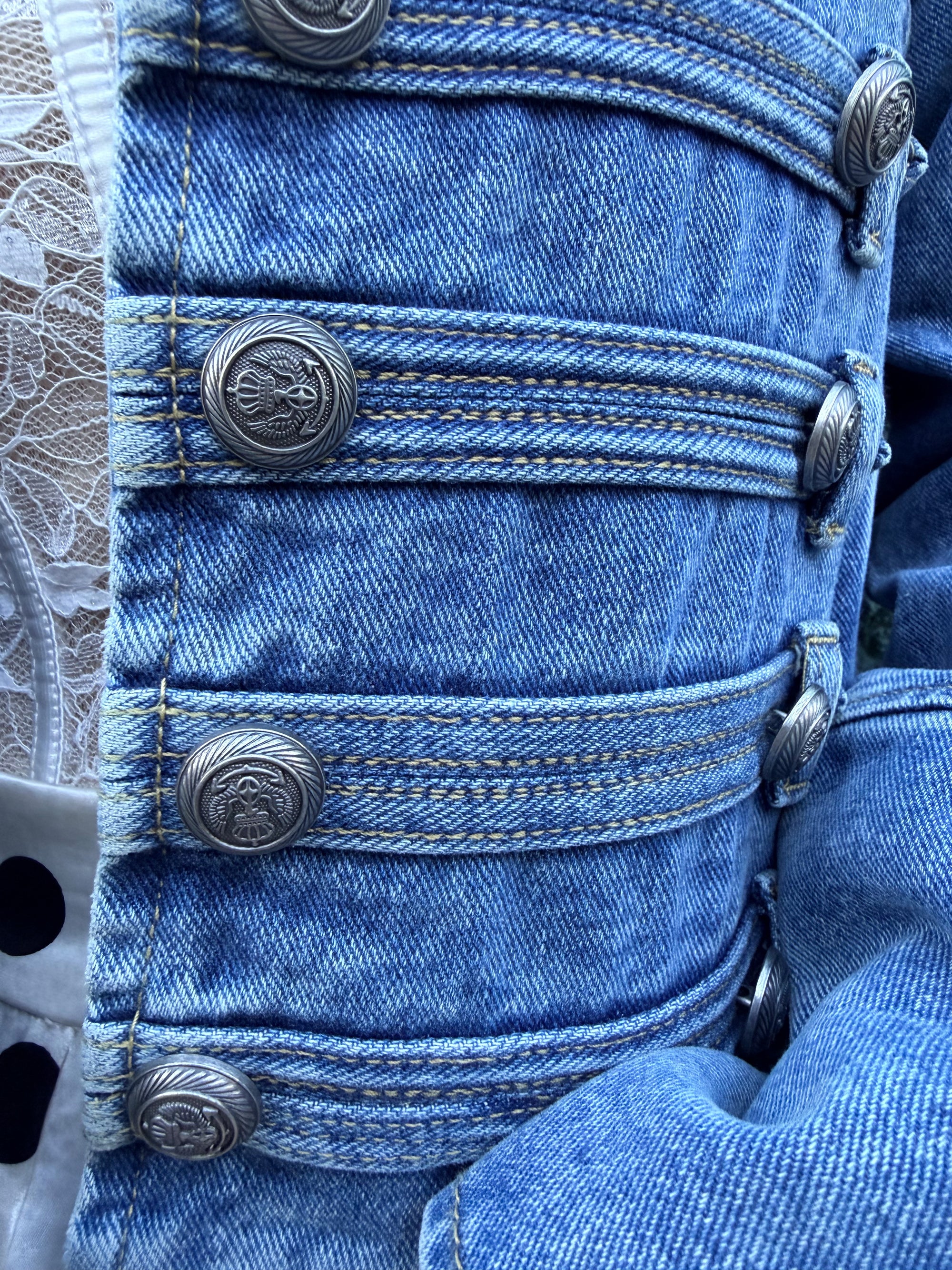 CHAQUETA DENIM ICONIC