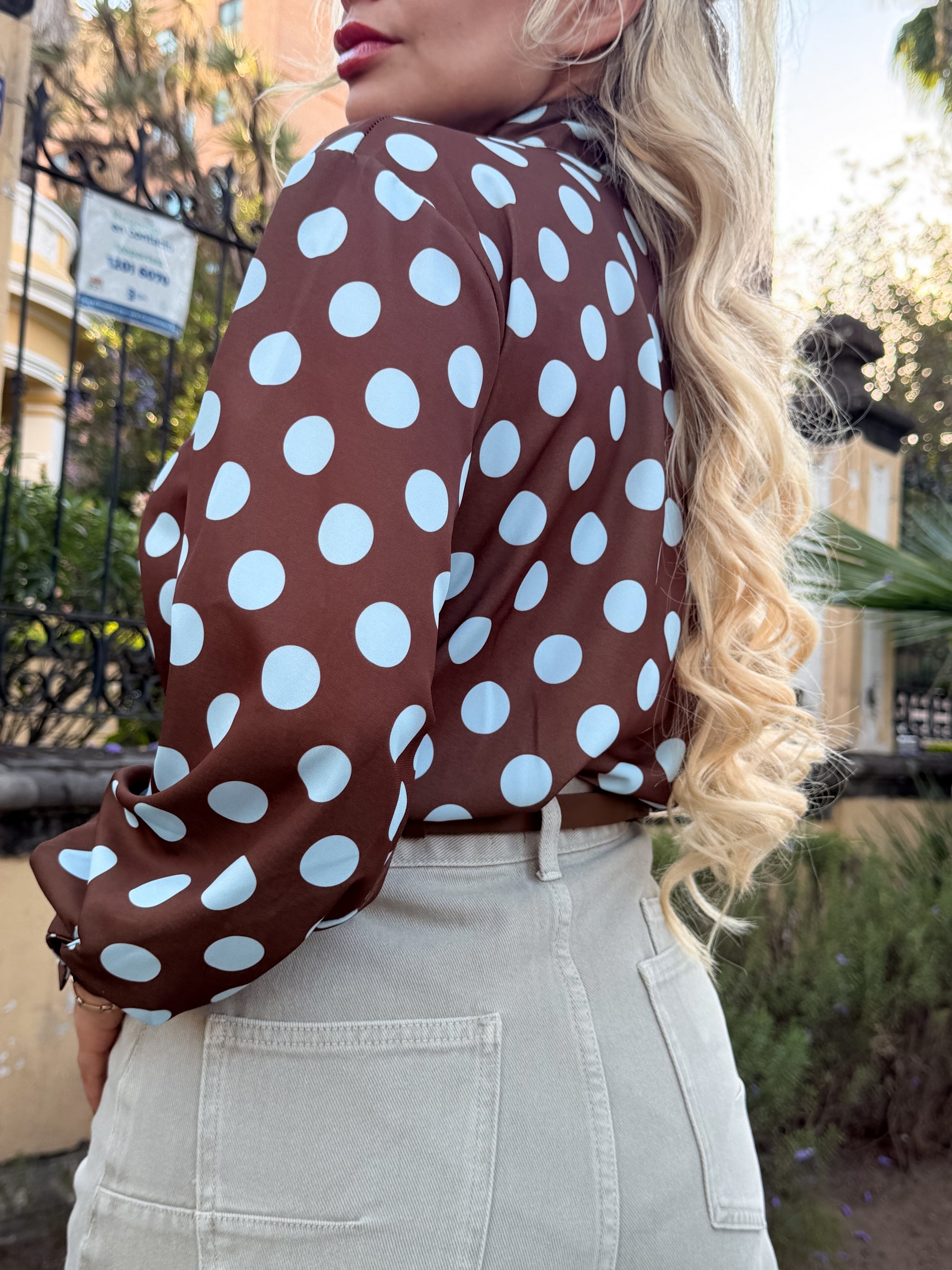 BLUSA POLKA DOTS BROWN