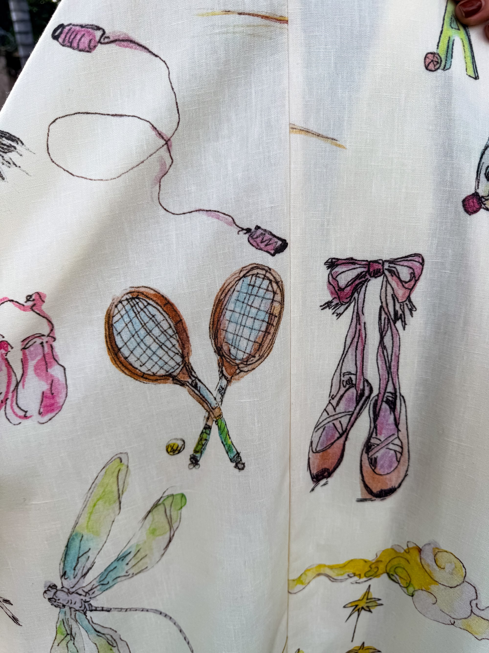 VESTIDO MAXI ESTAMPADO ILUSTRADO