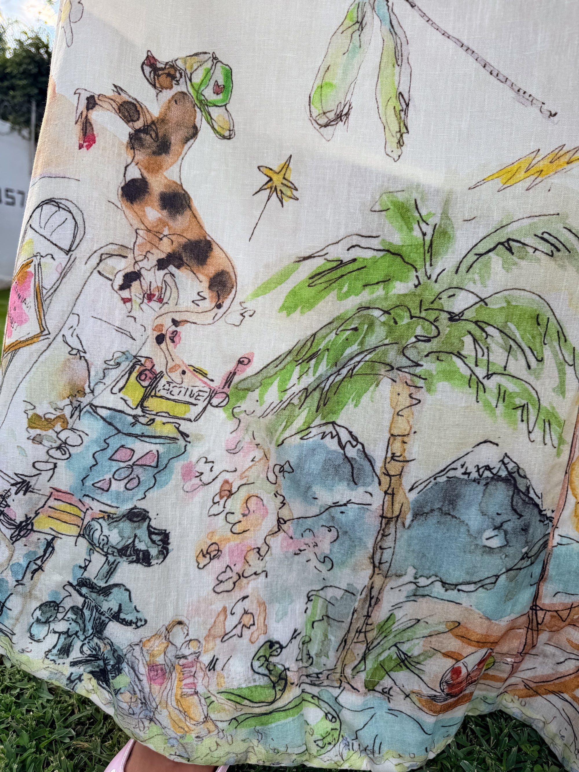 VESTIDO MAXI ESTAMPADO ILUSTRADO