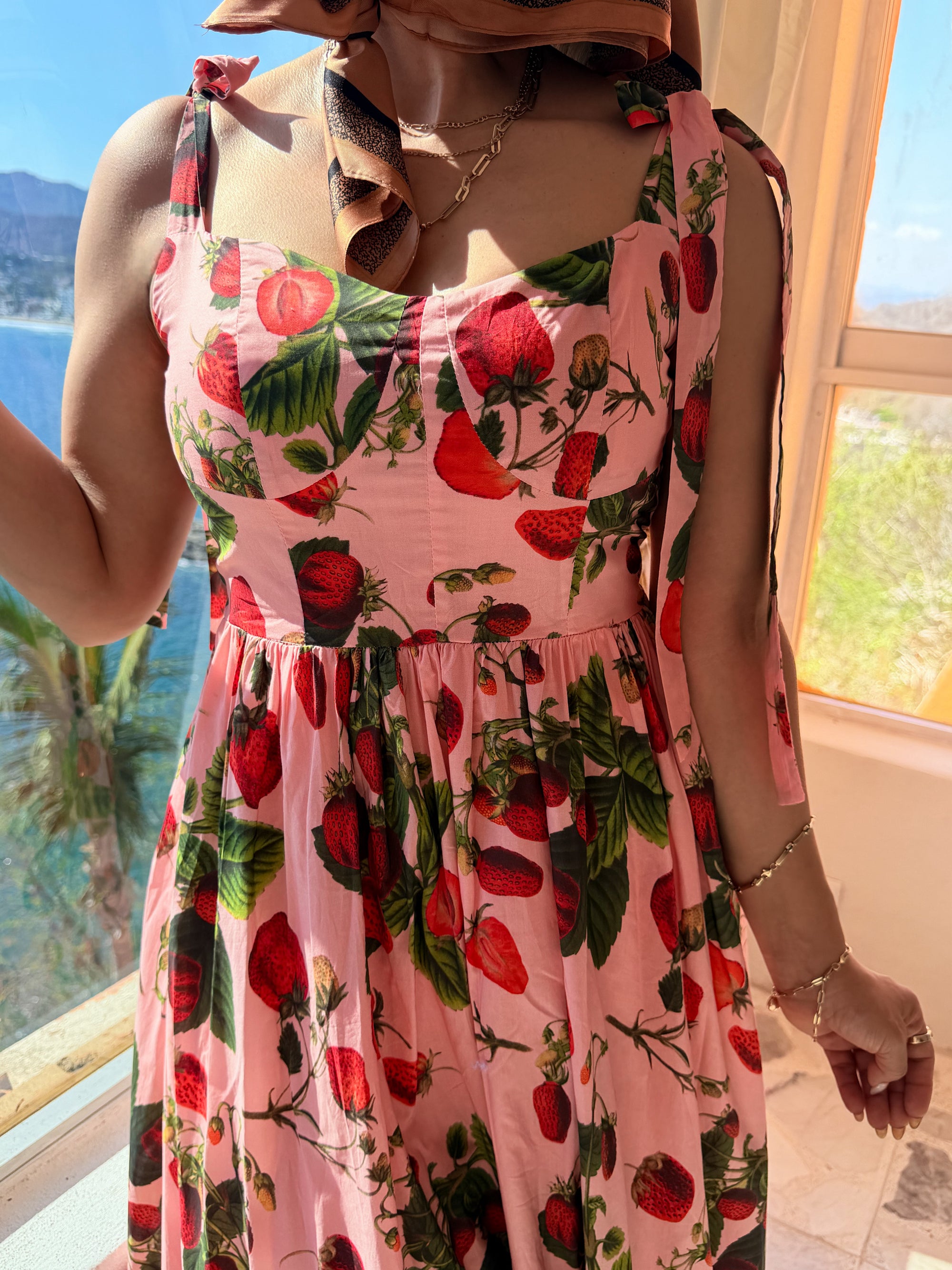 VESTIDO STRAWBERRY