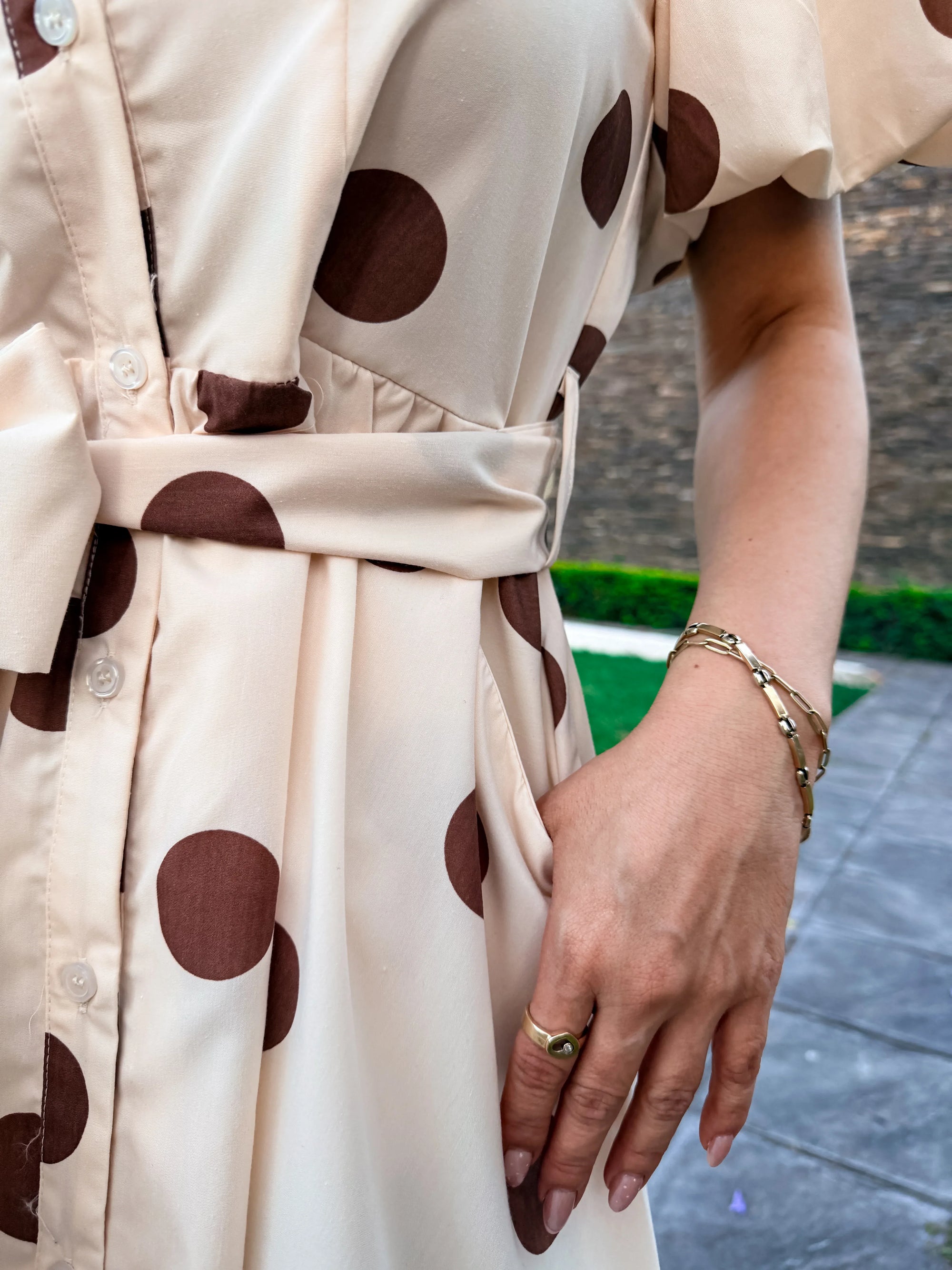 VESTIDO CAMISERO POLKA LATTE