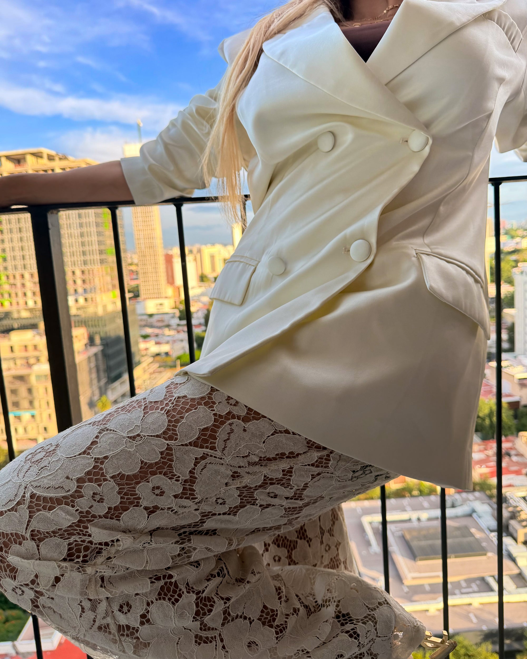 SET DE ENCAJE FLORAL