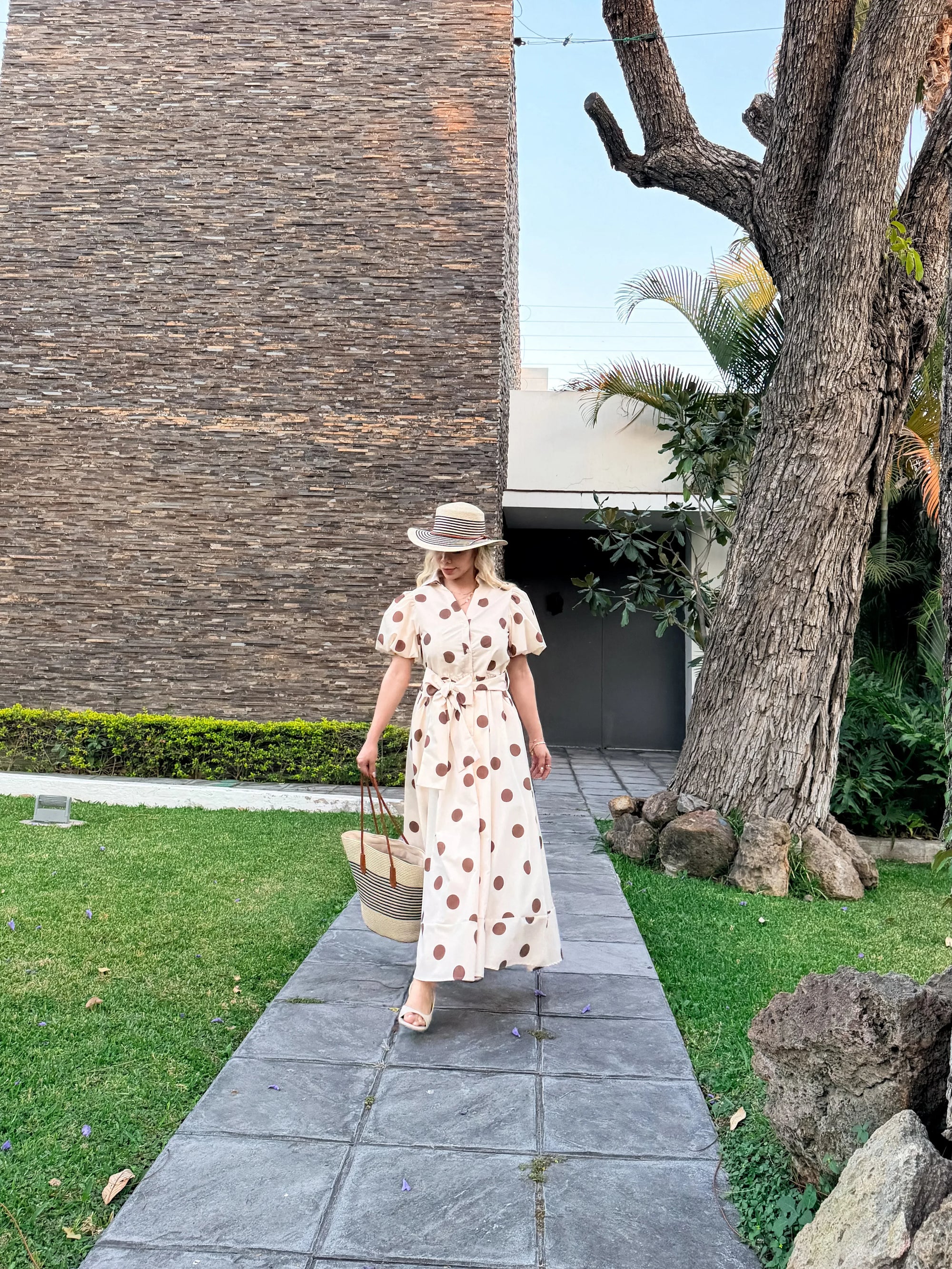 VESTIDO CAMISERO POLKA LATTE