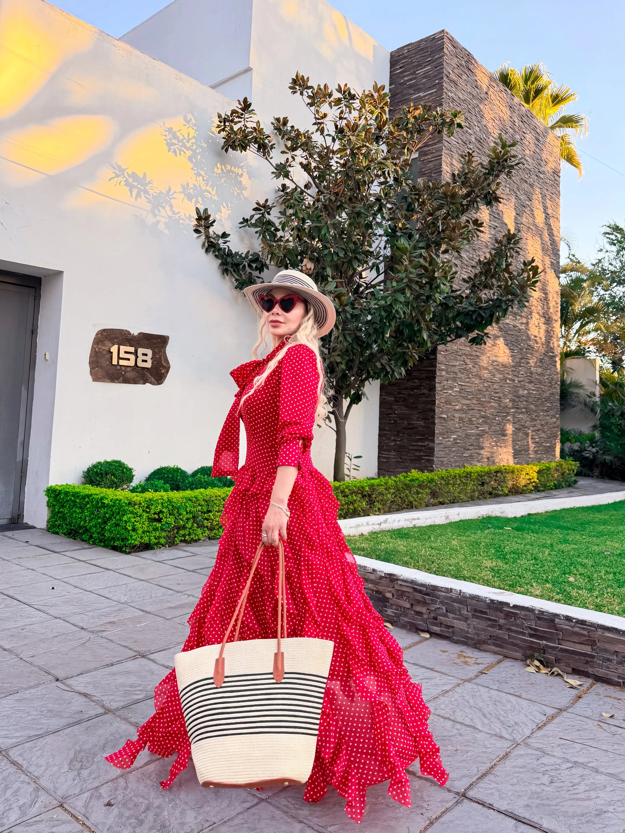 VESTIDO RED POLKA