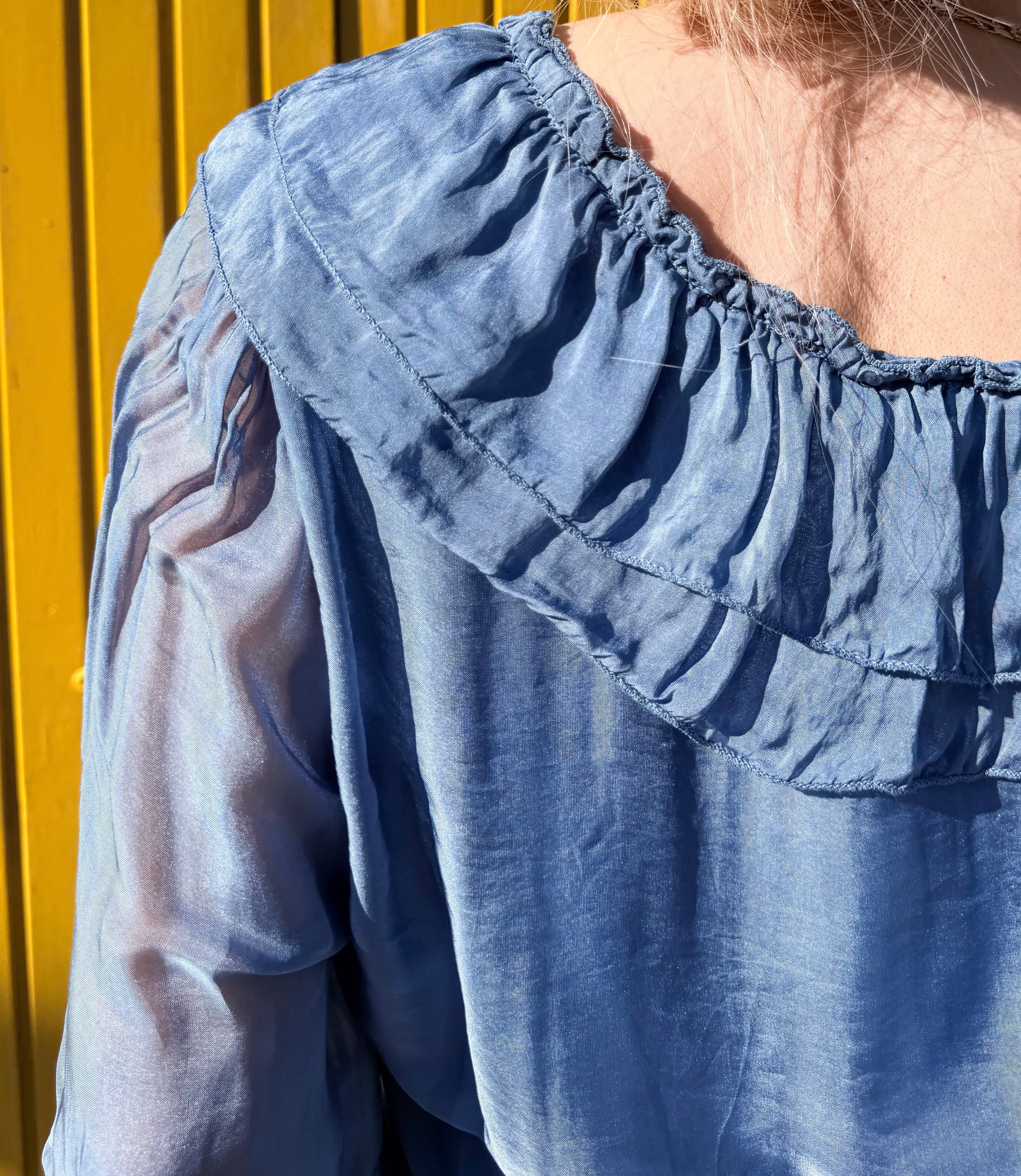 BLUSA LARA