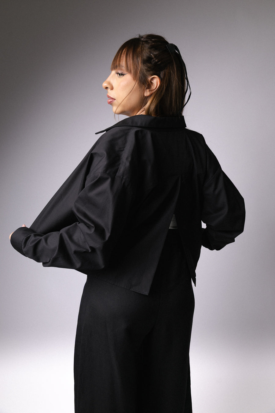 CAMISERA NEGRA STUDIO