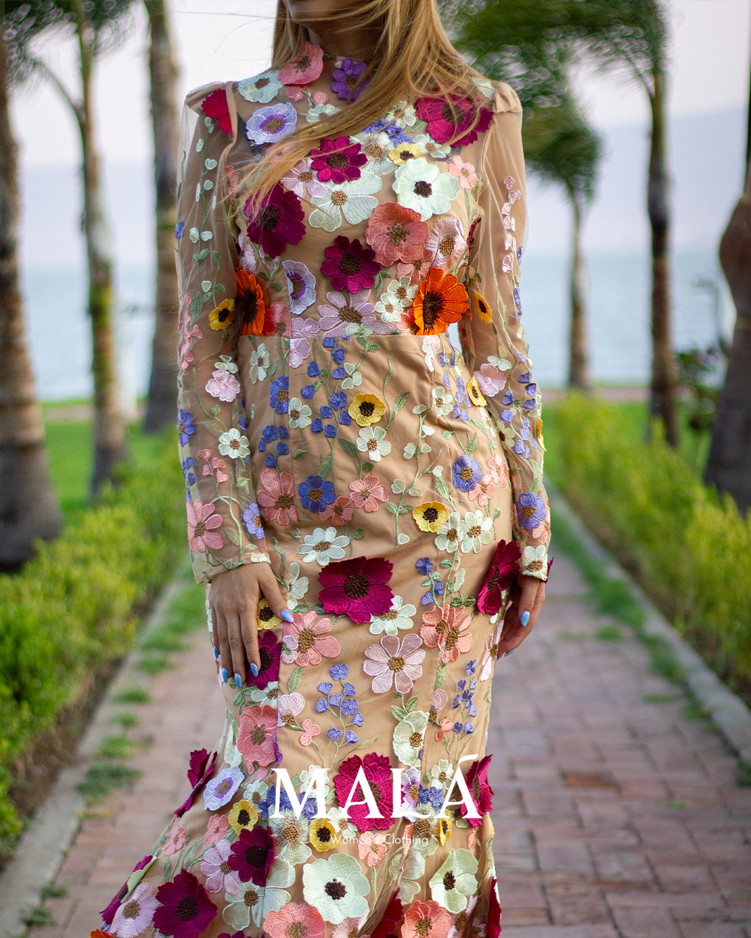 VESTIDO AURA